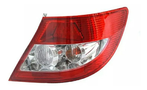 Farol Trasero Derecho Byd F3 - Dyd Repuestos